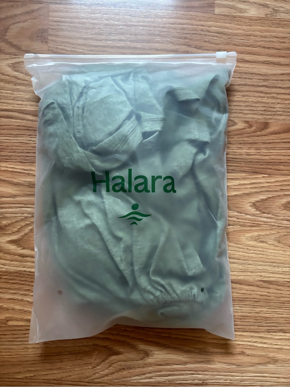 Halara Easy Peezy Romper - Picture 3 of 3